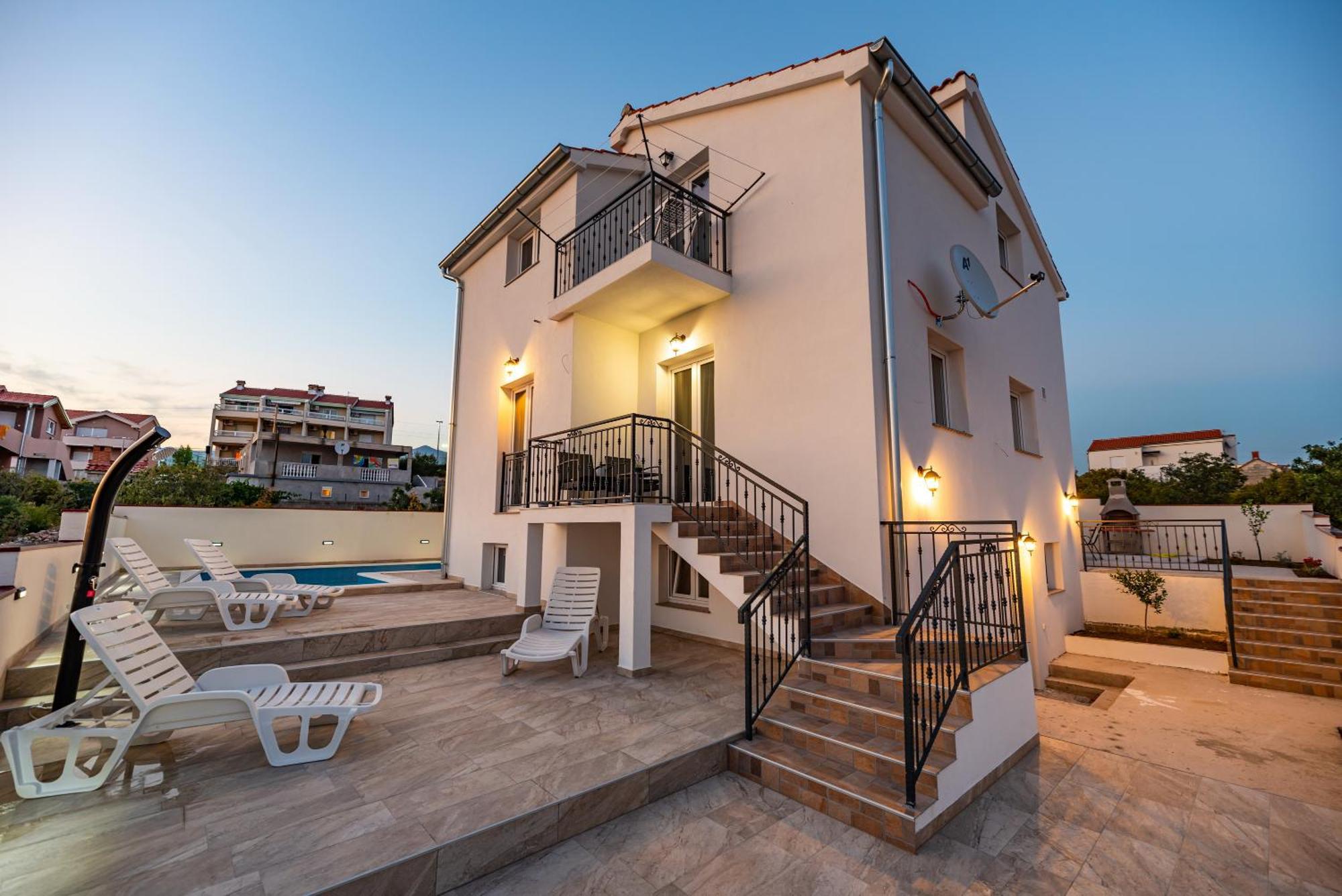 Olive Bridge Villa Maslenica Buitenkant foto